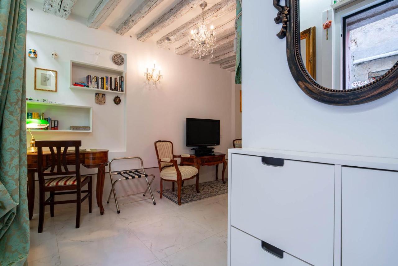 Loving In Venice, 5 Stars Экстерьер фото
